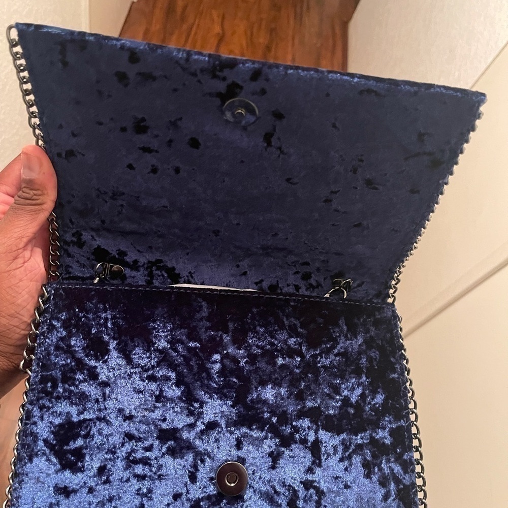CHELSEA 28 Chain clutch NWT - Picture 6 of 7